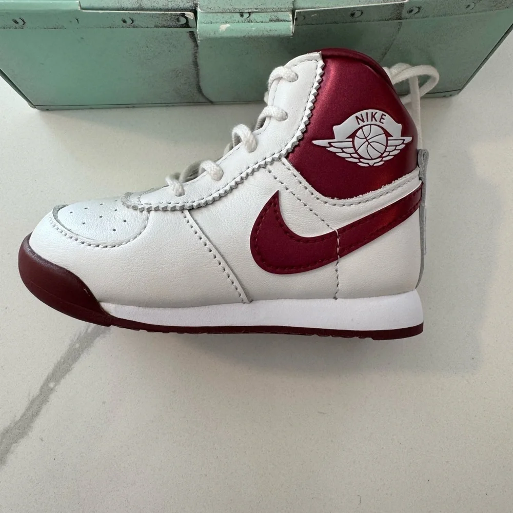 EUC! Nike Jordan Baby Jordan, sz 5c